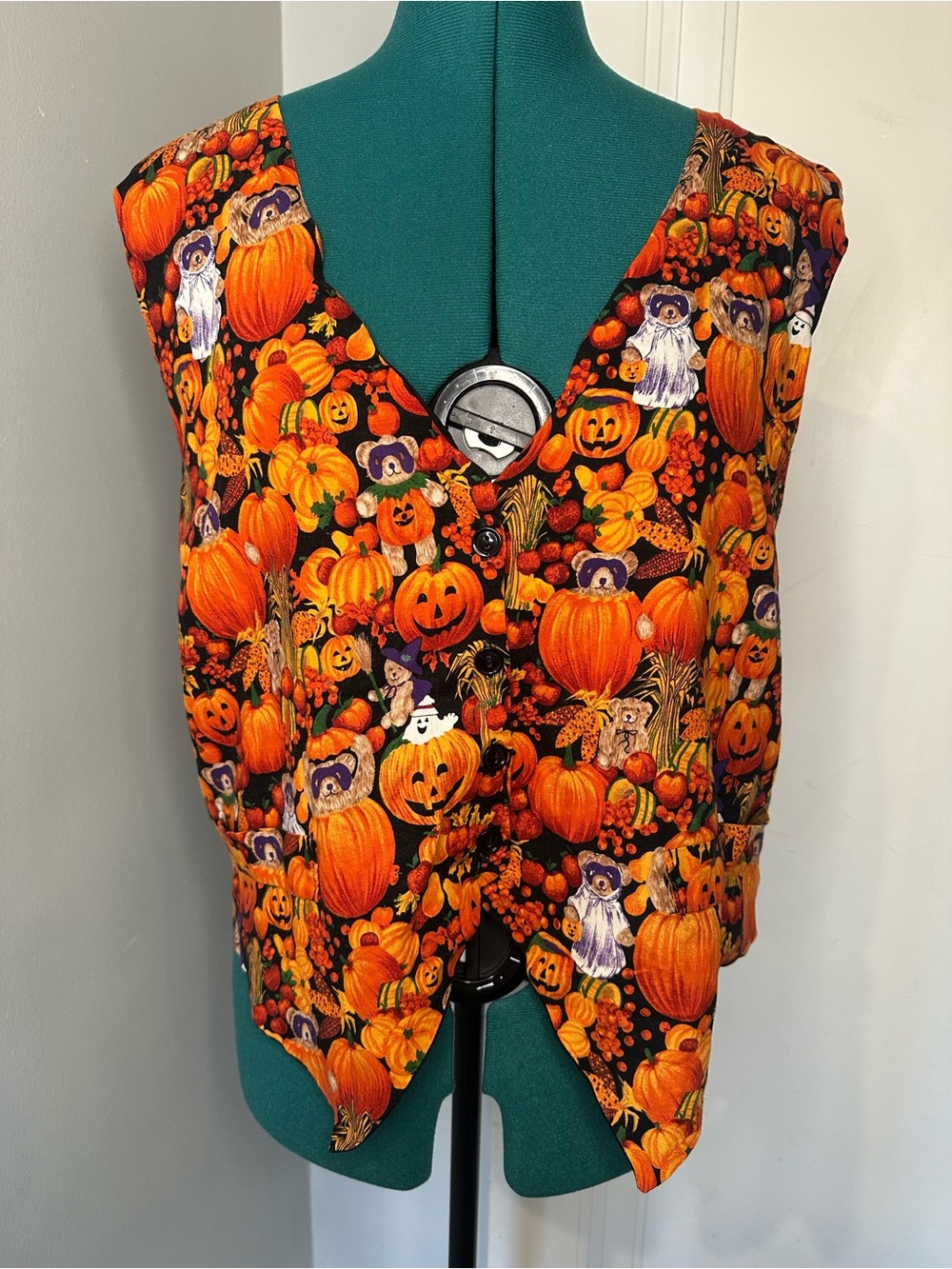 Halloween Vest Size Large Pumpkin Ghost Spooky Vintage 90s Bear